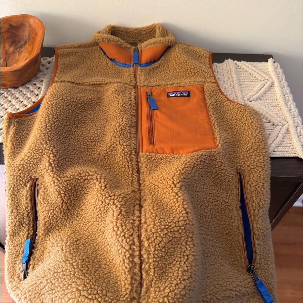 PATAGONIA CLASSIC RETRO-X FLEECE VEST WOMEN'S